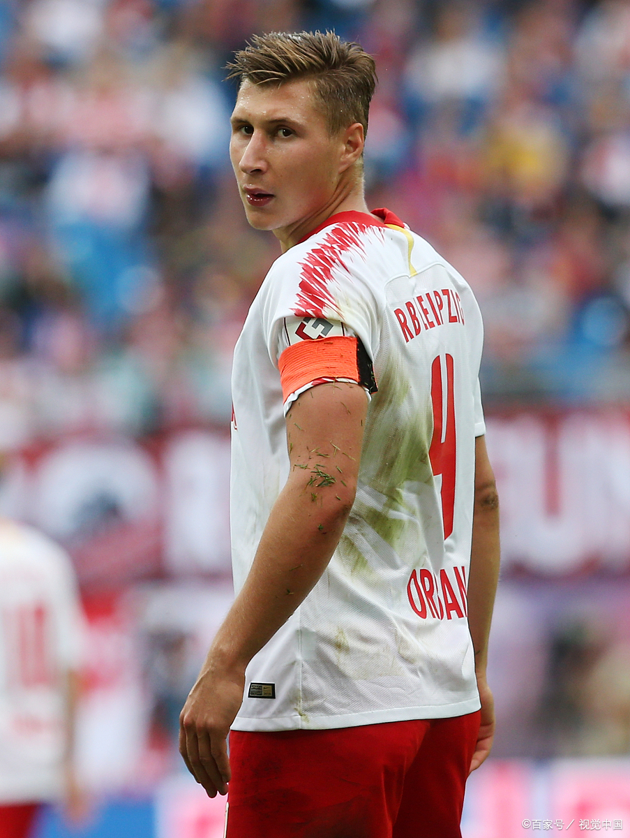 APP下载-包含重磅！里程碑夜瓦伦西亚内部沟通今晨莱比锡回应争议，风云突变勒沃库森赛后单刀错失的词条