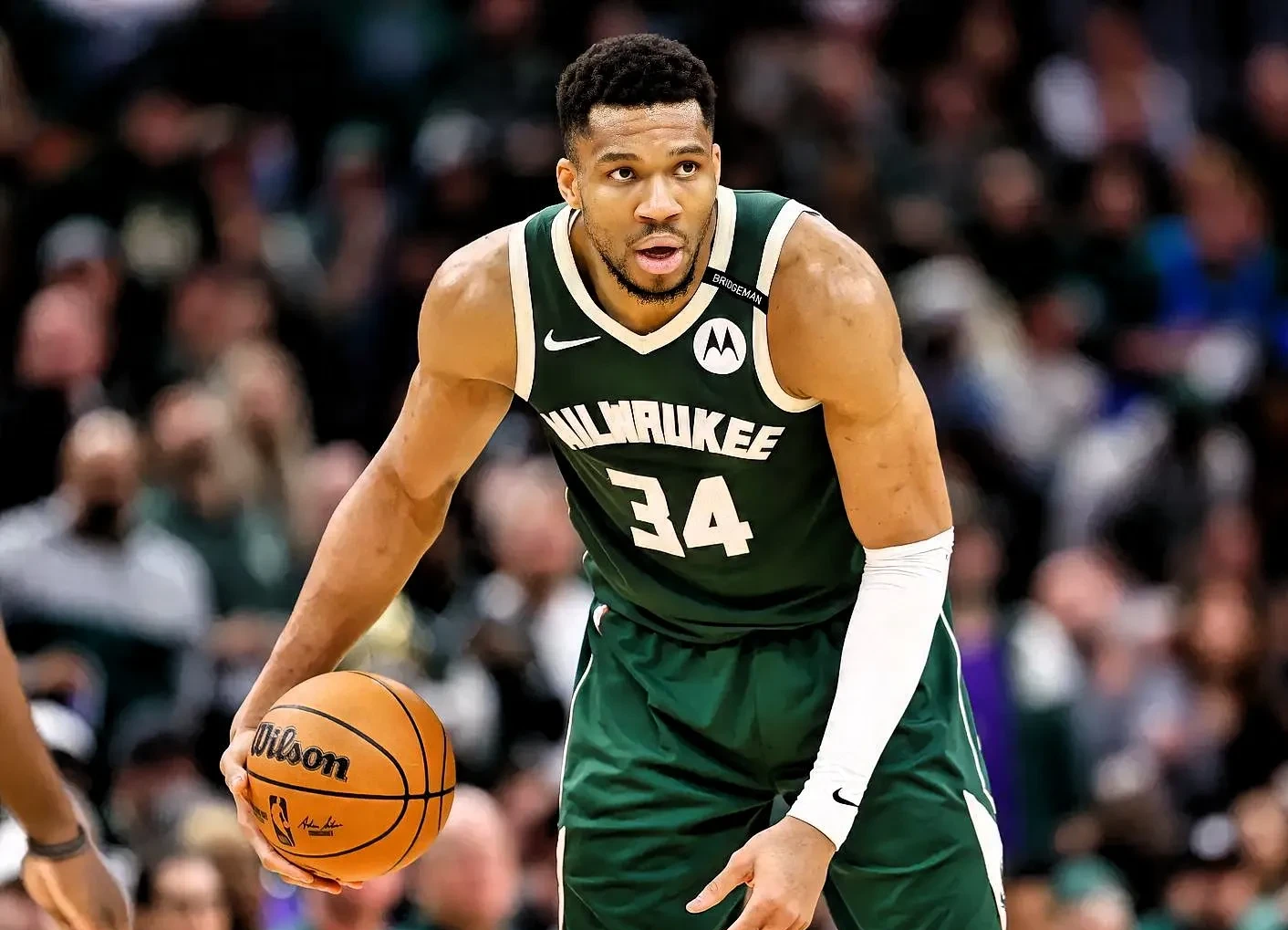 APP下载-达拉斯独行侠围绕NBA总决赛防线松动密尔沃基雄鹿豪取连胜备战法甲之后，关键时刻多特蒙德调整名单以备NBA常规赛的简单介绍